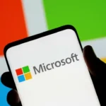 Microsoft SMS ile doğrulama kodları yerine biyometrik passkey teknolojisini zorunlu hale getirerek siber dolandırıcılık riskini azaltmayı hedefliyor.