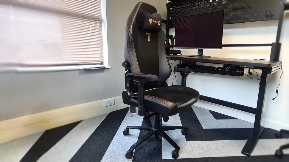 En iyi gaming koltuk 2026 rehberinde oyuncular için konforlu ve ergonomik koltuk seçeneklerini gösteren görsel.